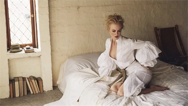 52 yaşındaki Nicole Kidman'dan cesur pozlar!