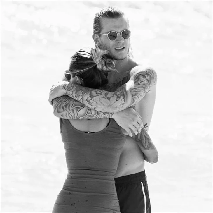 Loris Karius'un sevgilisi Sophia Thomalla'dan büyük fedakarlık!