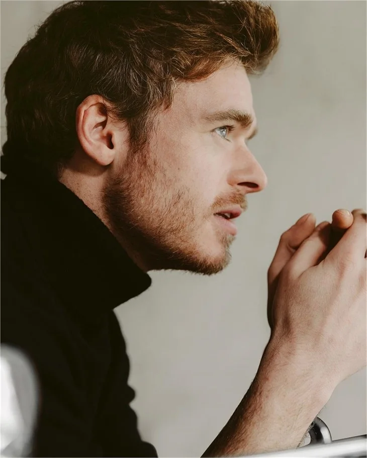 Richard Madden'den şaşırtan itiraf! Asgari ücretin yarısına...
