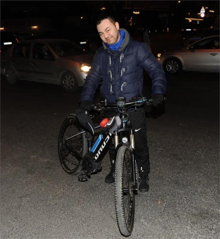 Serdar Ortaç'tan geri adım: Ben de pahalıyım