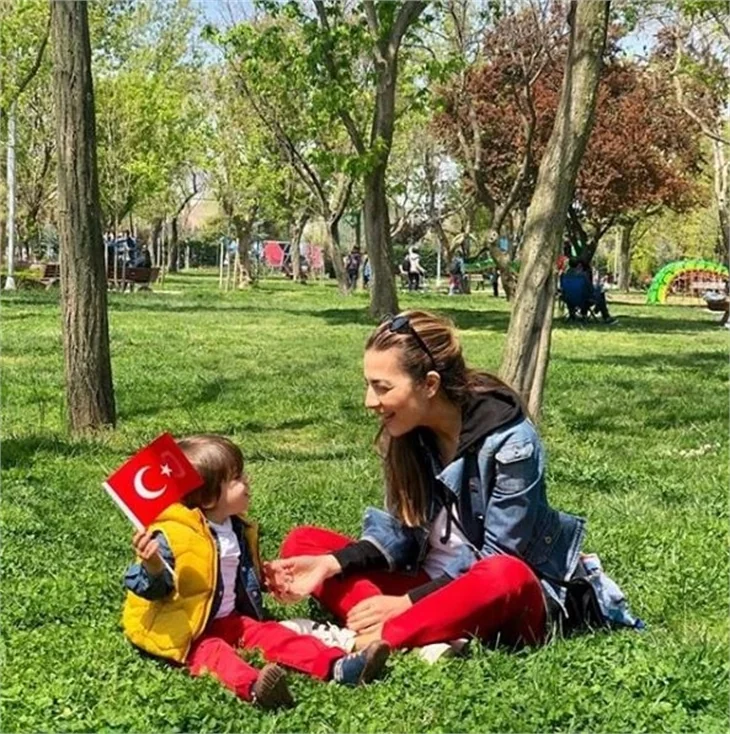 Burcu Kara yorgun düştü!