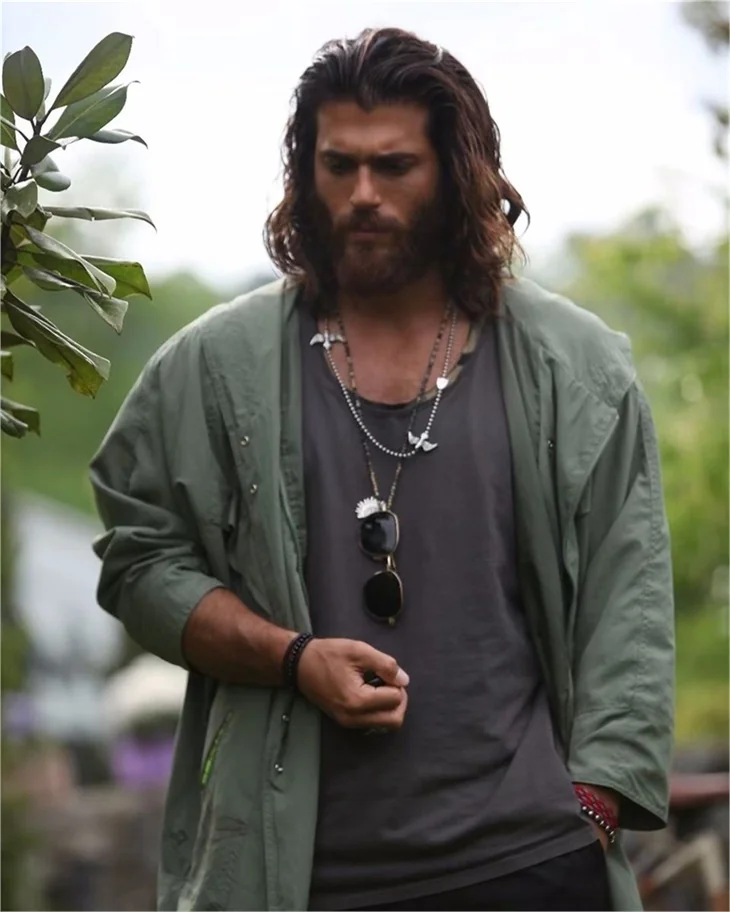 Hayranlarından Can Yaman'ı şoke eden istek!