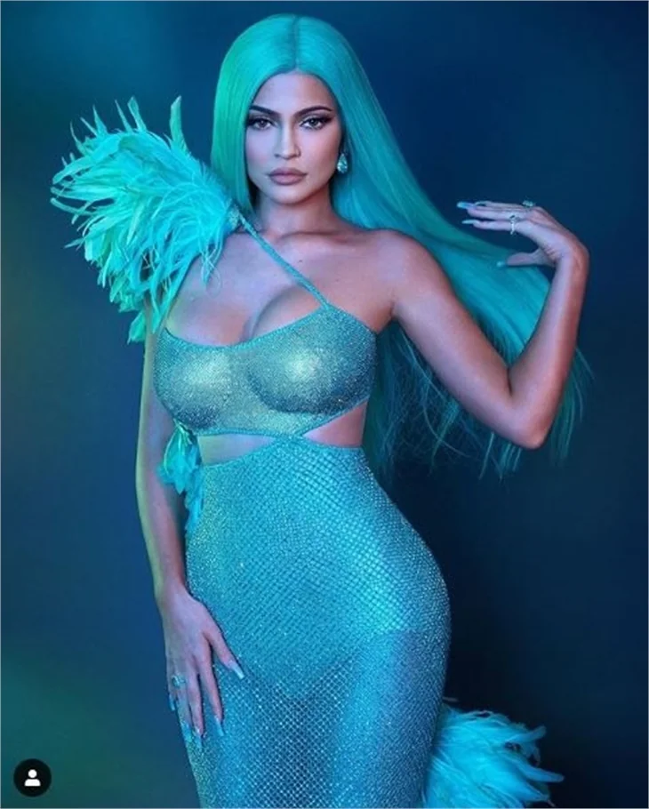 Kylie Jenner'a 420 bin TL'lik hediye!