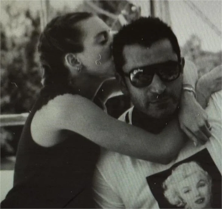 Kenan İmirzalıoğlu, Sinem Kobal için kesenin ağzını açtı!