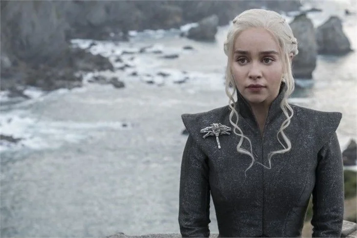 Emilia Clarke'dan final itirafı! Konuşma sahnesi için...