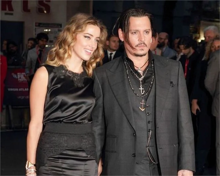 Johnny Depp'ten eski eşi Amber Heard'e tazminat davası!