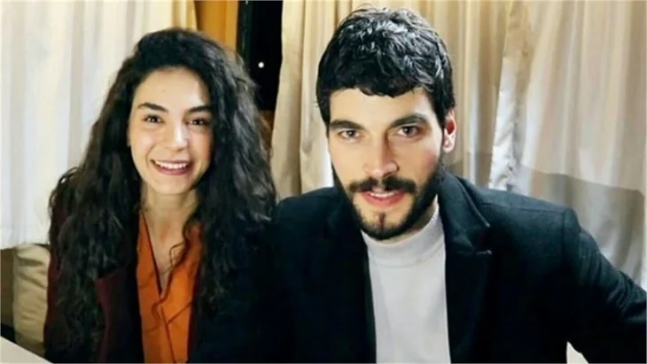 Akın Akınözü ve Ebru Şahin, sette 6 saat mahsur kaldı!