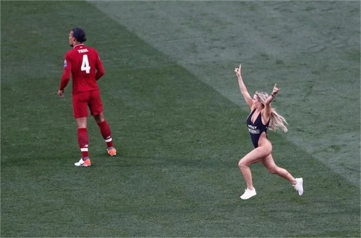 Şampiyonlar Ligi finalinde sahaya girmişti! Kinsey Wolanski’ye büyük şok!