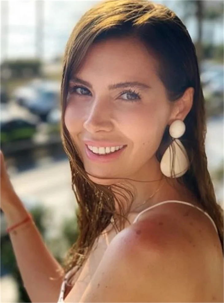 Hatice Şendil'in Yunanistan tatili!