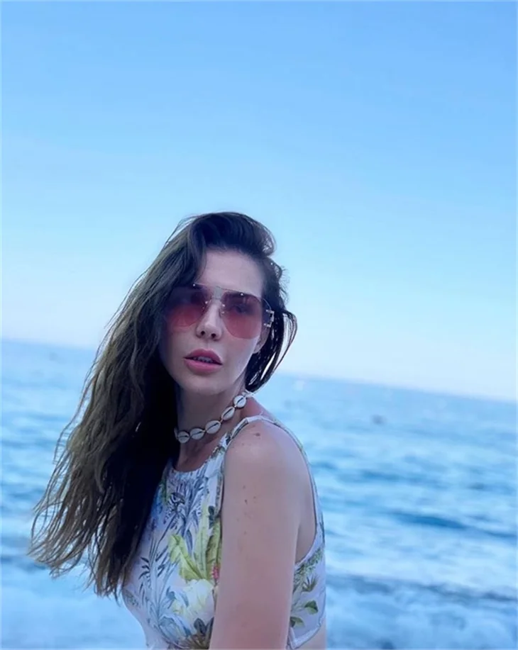 Hatice Şendil'in Yunanistan tatili!