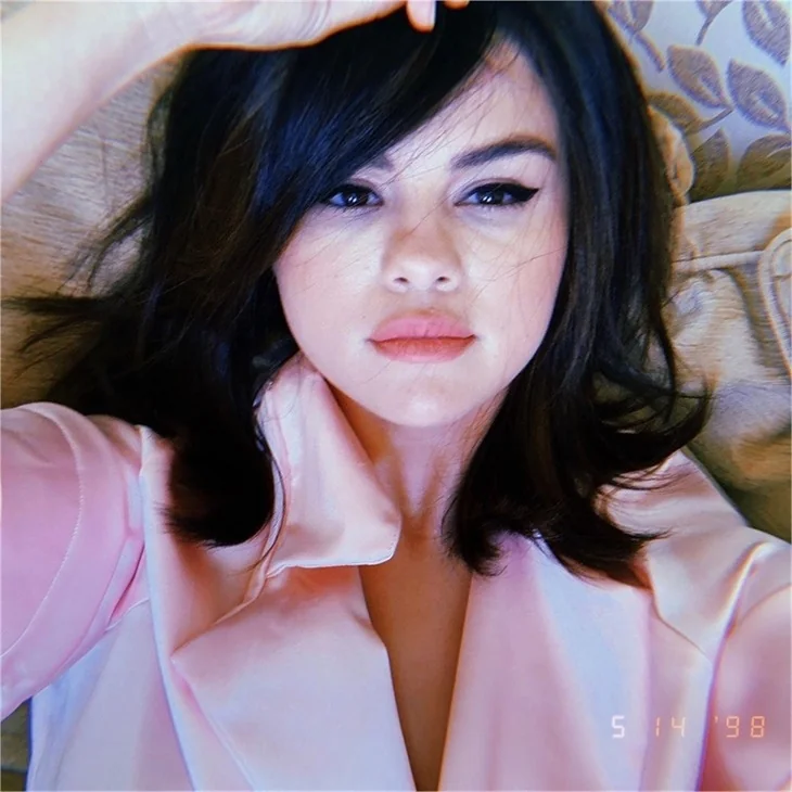 Selena Gomez Instagram hesabını sildiğini açıkladı! Sebebi ise...
