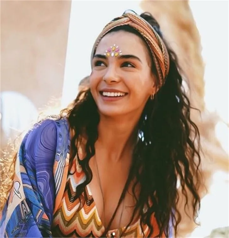 Ebru Şahin de sezonu açtı!