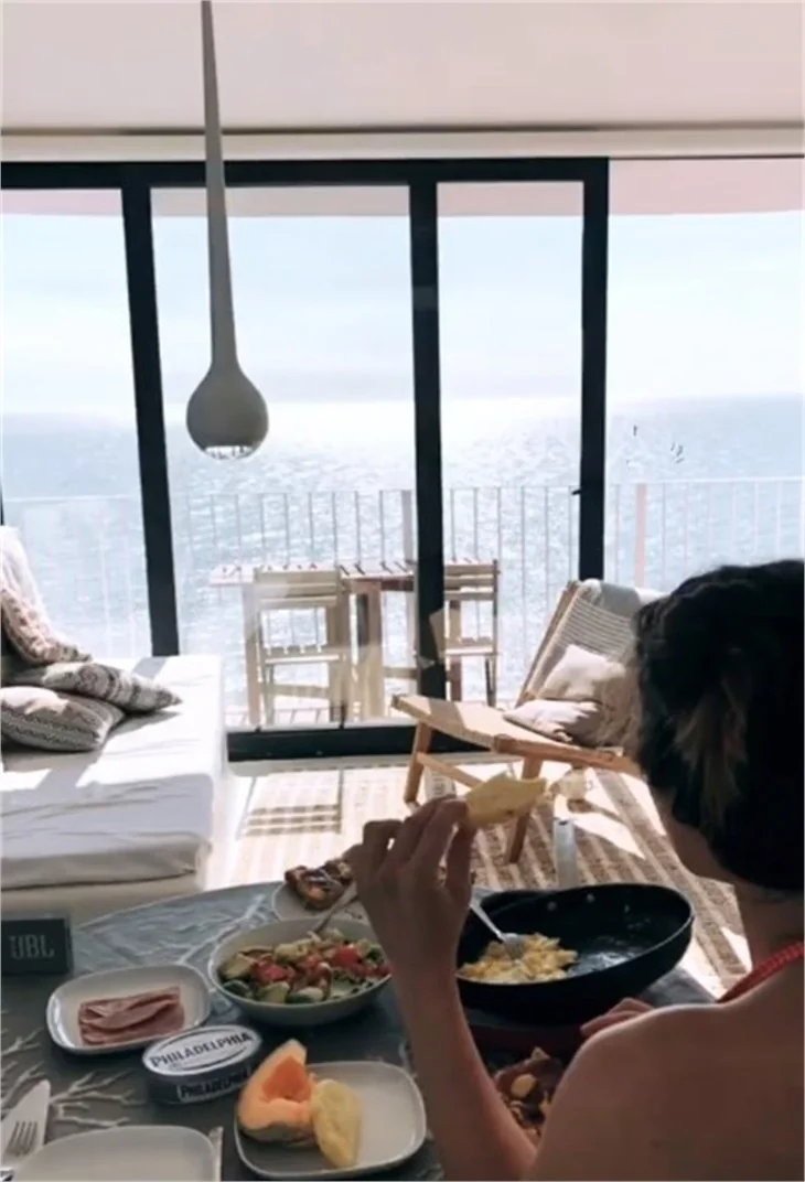 Müge Boz ile Caner Erdeniz'den çok özel balayı pozları!