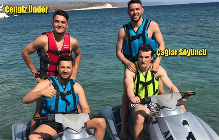 Yıldızlar tatilde! Cengiz Ünder ve Çağlar Söyüncü...