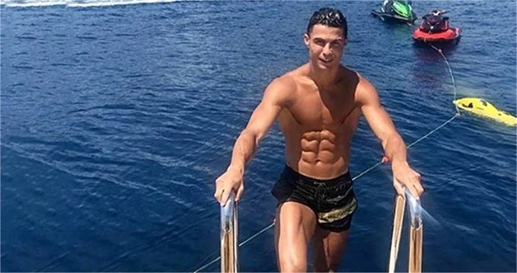 Cristiano Ronaldo'nun tatilde harcadığı para dudak uçuklattı!