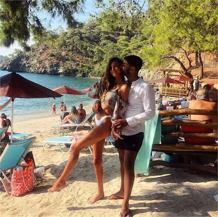 Türkiye Güzeli Şevval Şahin'e bonkör sevgili!