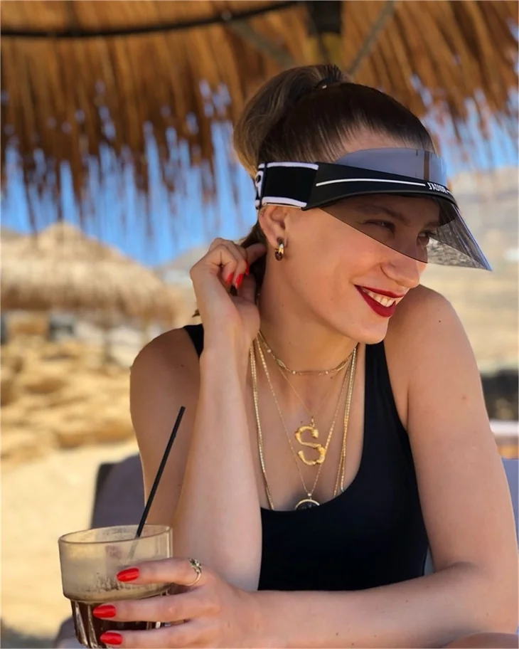 Serenay Sarıkaya yerinde duramıyor! Yeni rotası belli oldu...