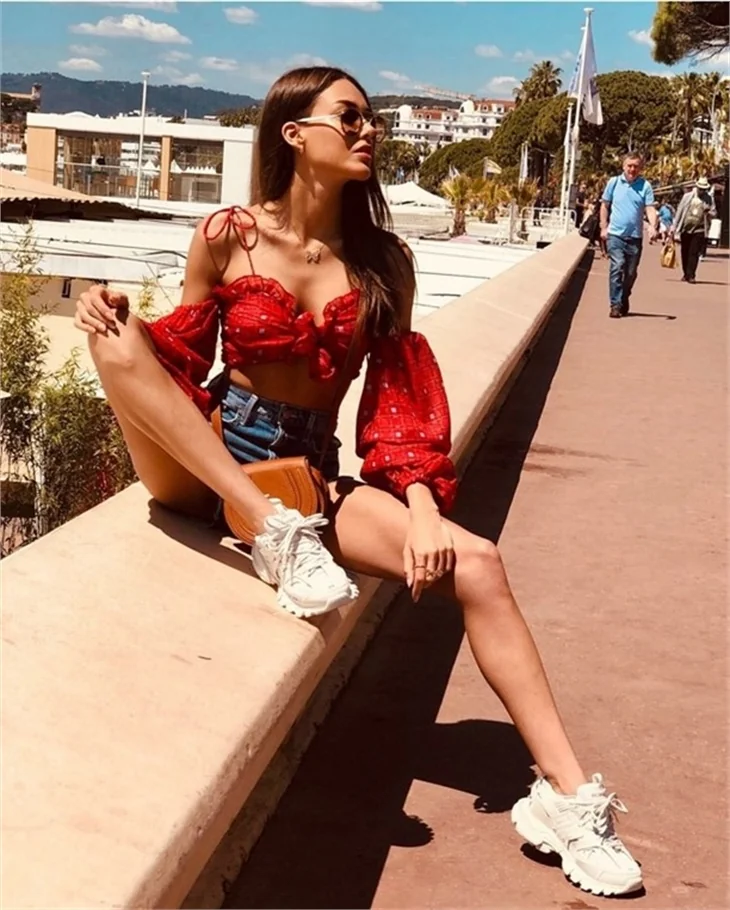 Dilan Çiçek Deniz, Hollywood yolunda!