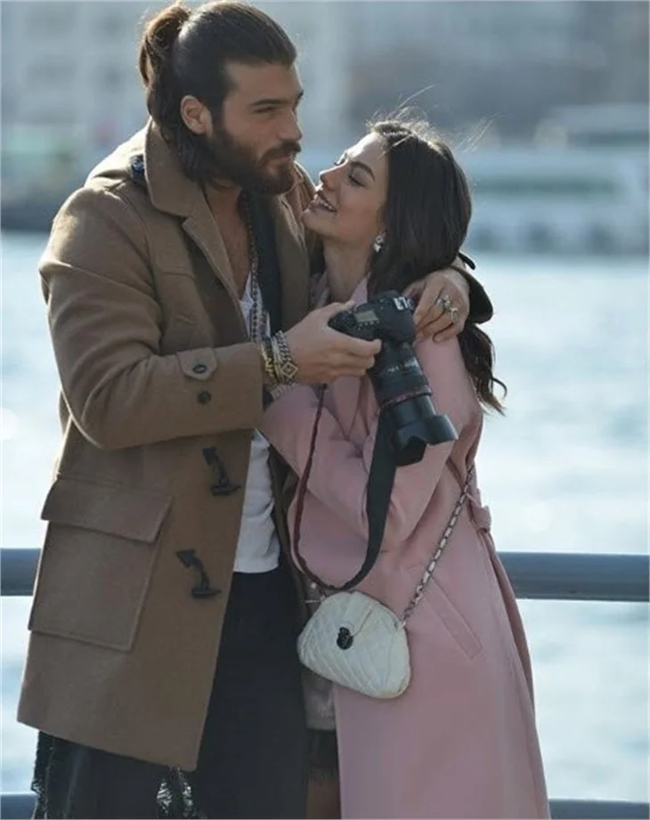 Demet Özdemir ile Can Yaman'ın ayrılık iddiasını güçlendiren detaylar!