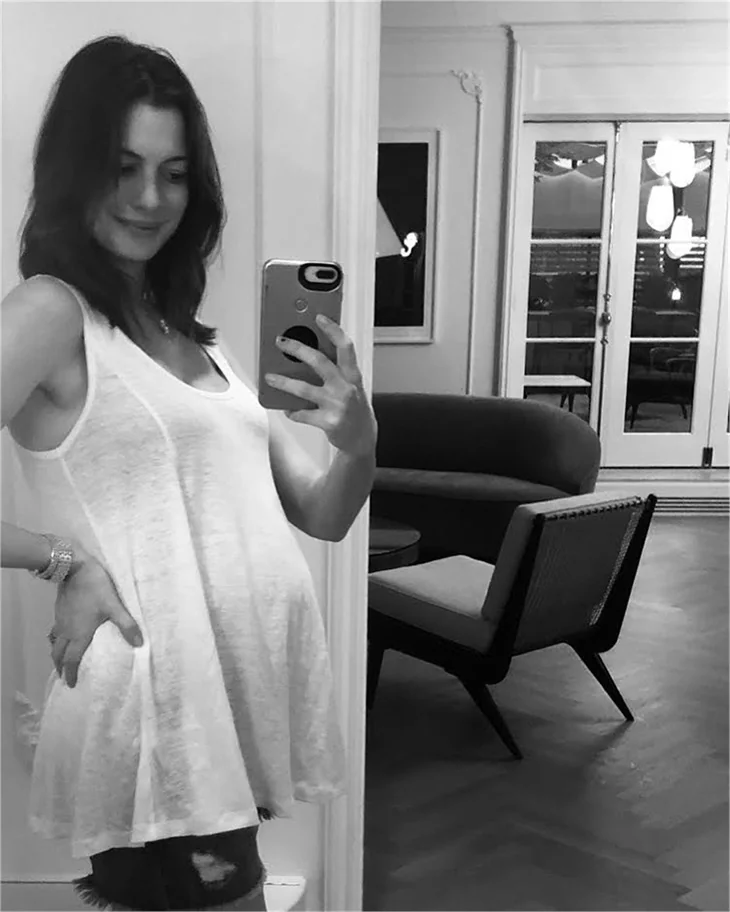 Anne Hathaway'den müjdeli haber! İkinci kez...