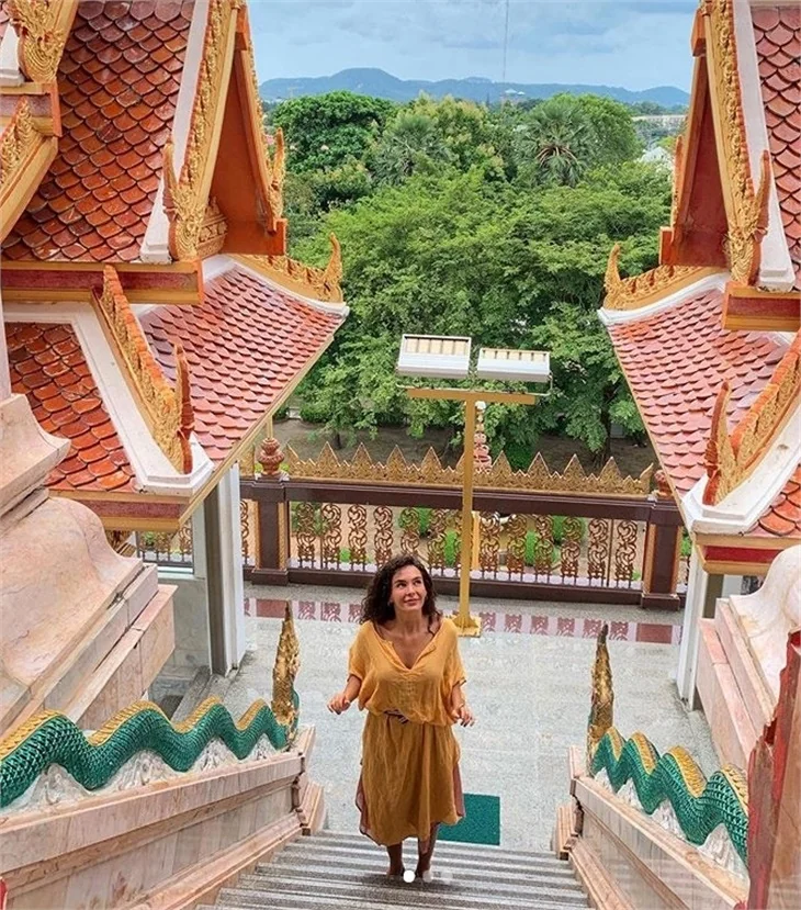 Ebru Şahin Phuket'ten paylaştı!