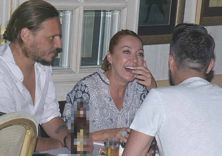 Dolunay Soysert fena yakalandı!