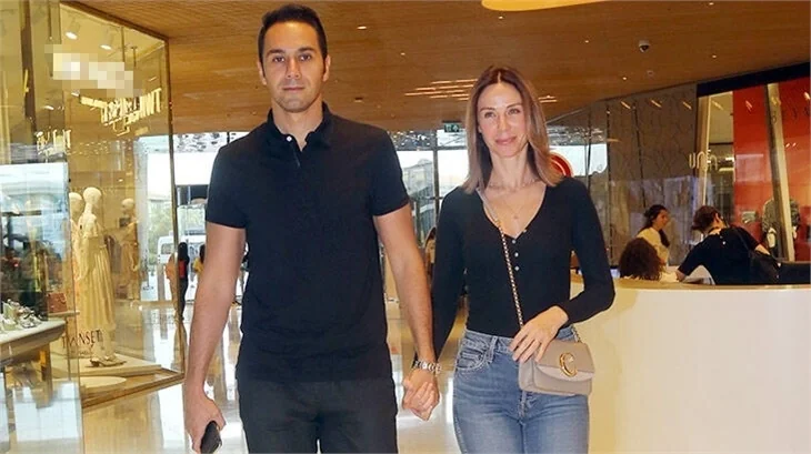 Demet Şener ve Cenk Küpeli'nin başbaşa tatili!