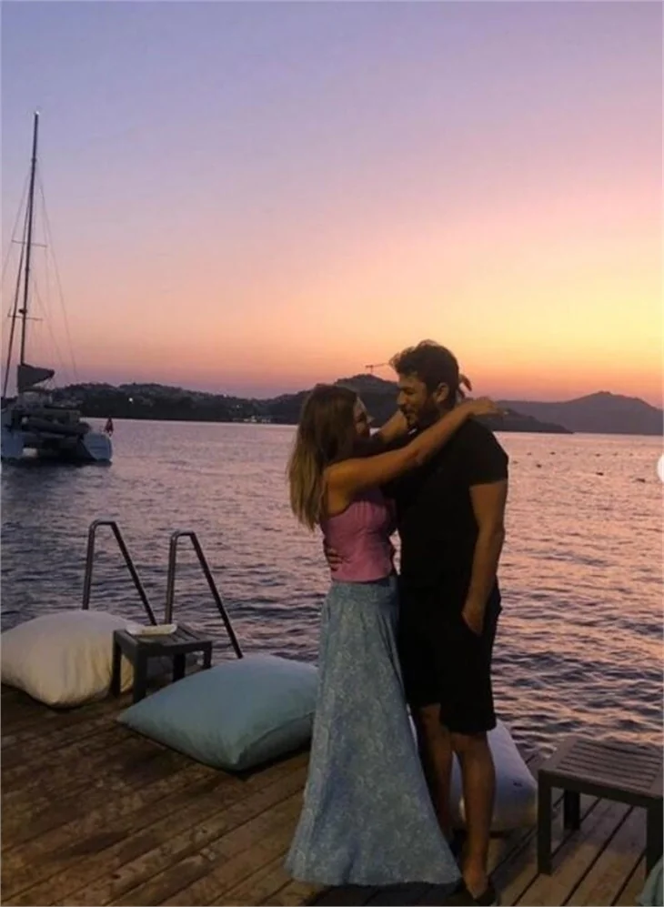 Pelin Karahan''dan eşine romantik kutlama!