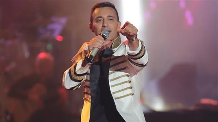 Mustafa Sandal: "Annemden sonraki en önemli kadın..."
