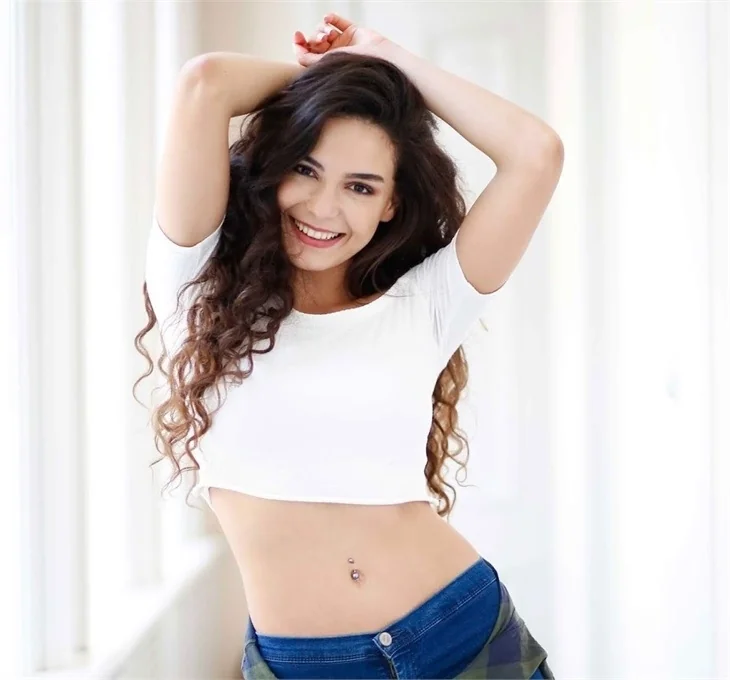 Ebru Şahin reklam için kaç para istiyor?