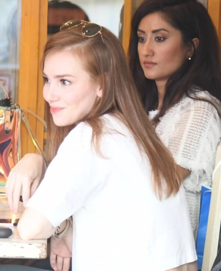 Elçin Sangu'nun pazar keyfi!