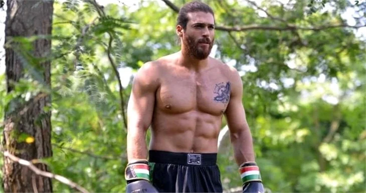 Can Yaman, Diriliş Osman'a mı katılıyor?
