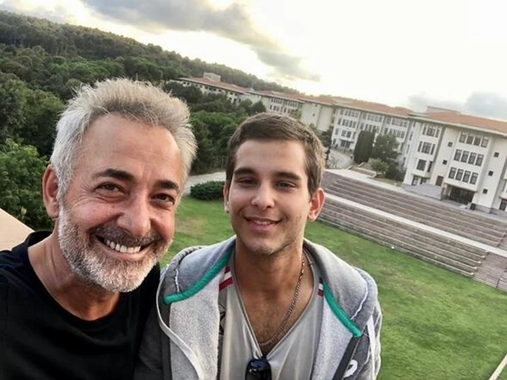 Aslantuğ ailesinin mutlu günü!