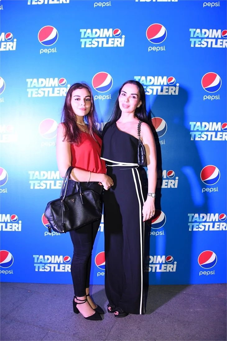 Yıldızlarla dolu parti!