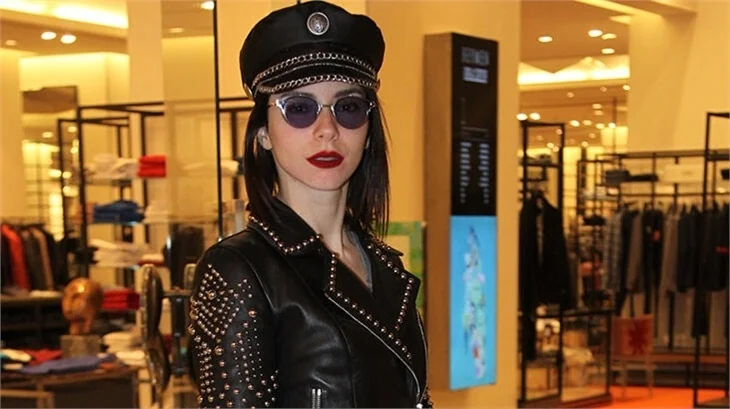 Merve Boluğur: "Çünkü çok seviyorum!"