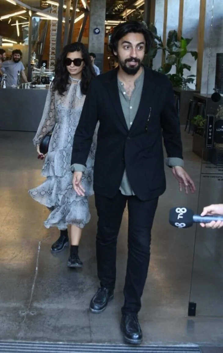 Tuba Büyüküstün ve Umut Evirgen ayrılmamış!