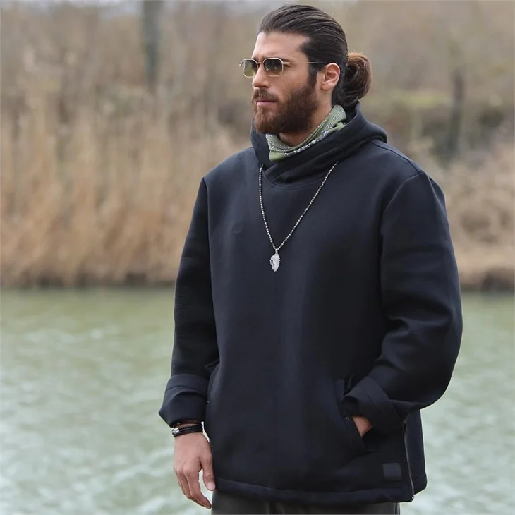 Can Yaman askerlik öncesi dünya turuna çıkıyor!