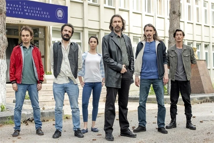 Blu TV'den Behzat Ç. müjdesi!