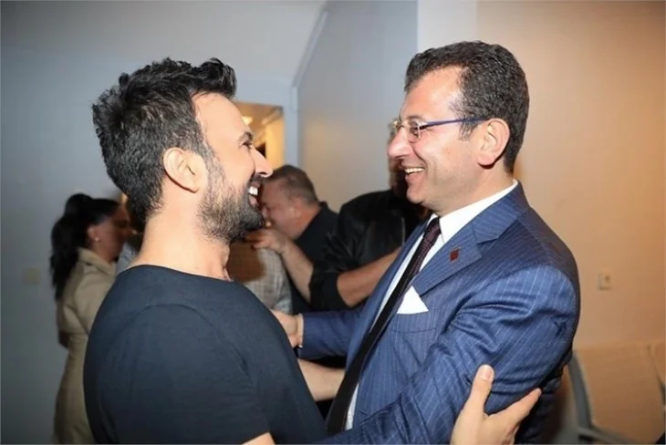 Tarkan: "Gün gibi doğdunuz İstanbul'a"
