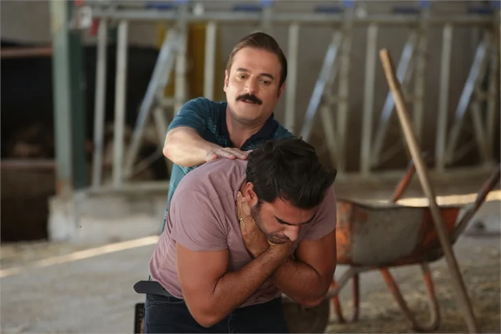 'Kalk Gidelim' setinde ilk yardım!