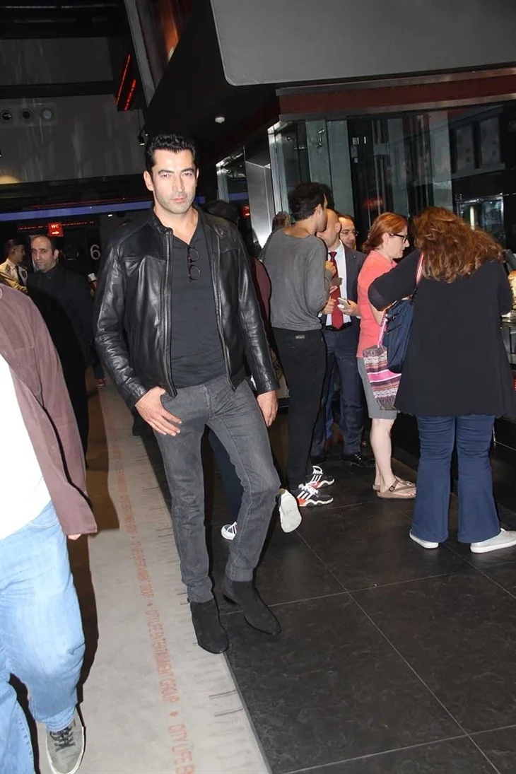 Kenan İmirzalıoğlu'ndan dost desteği!