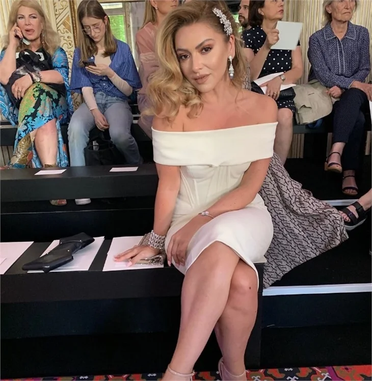 Hadise'nin takipçileri isyan etti: "Anladık seksisin"