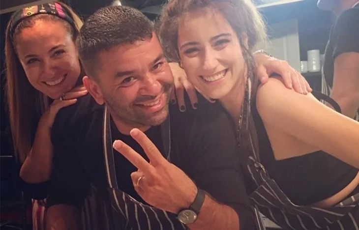 Hazal Kaya'nın doğum gününü kutladı!