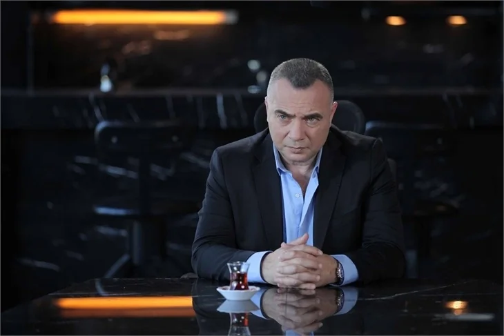 Ünlüler Tarık Ünlüoğlu'na böyle veda etti!
