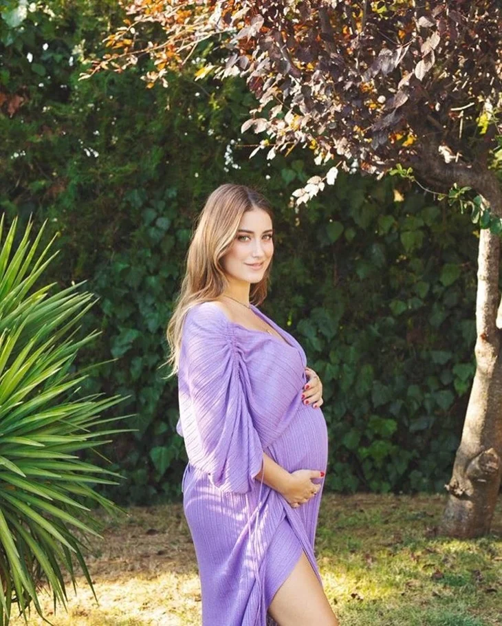 "Hazal Kaya güzelliği diye bir şey var"