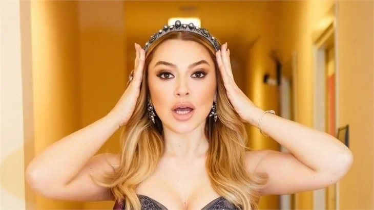 Her şeyi Hadise!