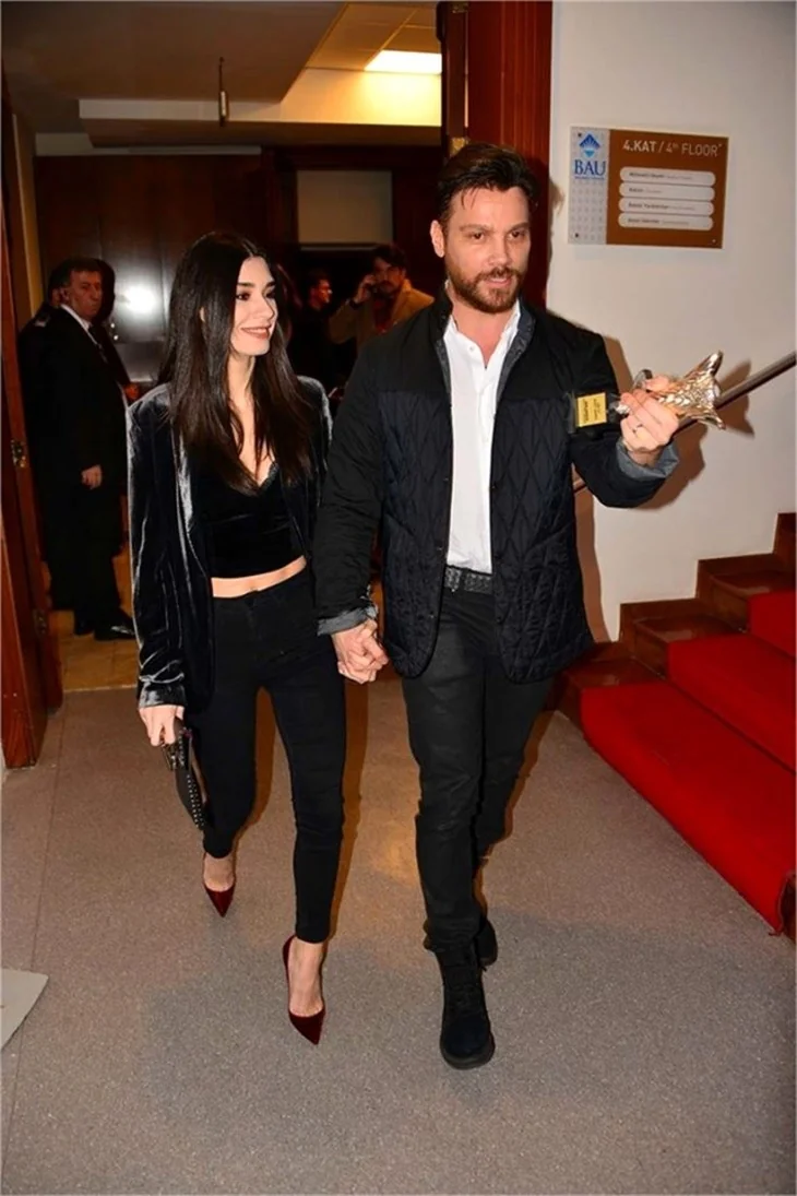Sinan Akçıl ve Burcu Kıratlı yeniden evleniyor!
