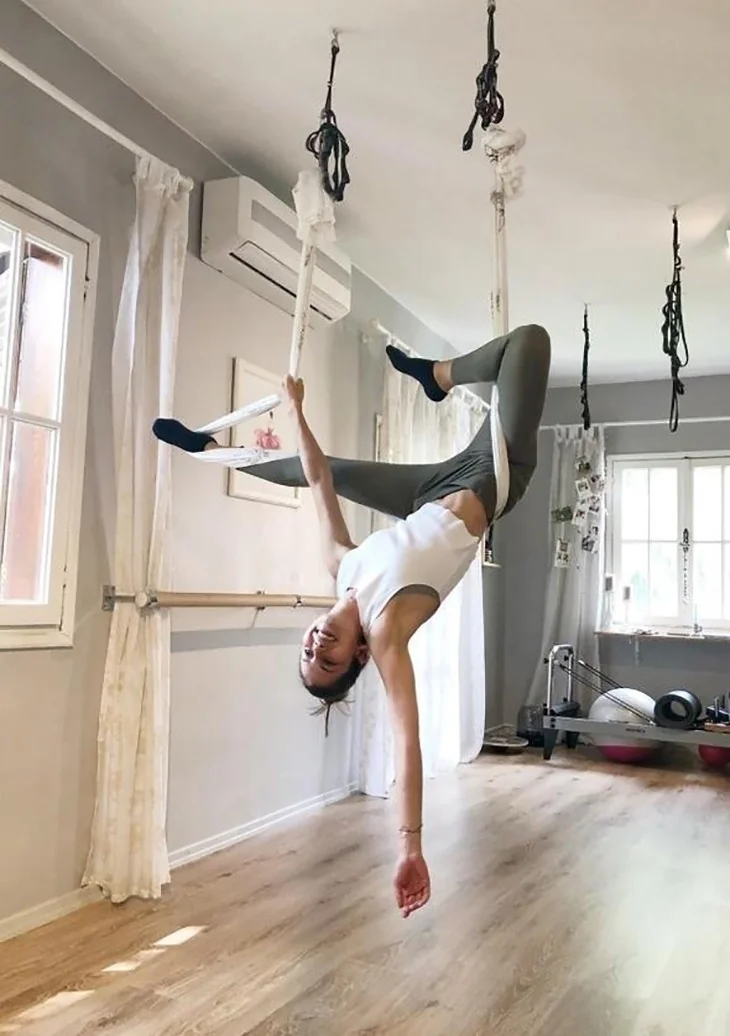 Ünlü oyuncunun yoga sevdası!