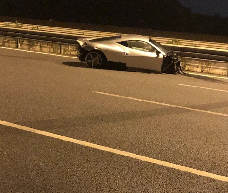 Acun Ilıcalı: "Talihsiz bir trafik kazası geçirdim"