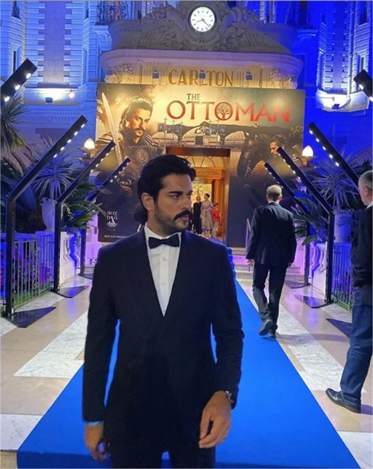 Cannes'a Türk akını! Burak Özçivit, Ebru Şahin, Akın Akınözü...